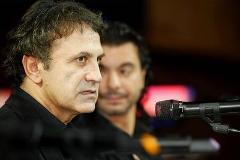 Διακόπτει τις συναυλίες αλληλεγγύης ο Γιώργος Νταλάρας