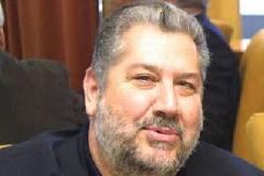 Του… έκοψαν τα φτερά…