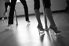 Pole Dancing: Η κορυφαία κίνηση που έχετε δει ποτέ! (Video)
