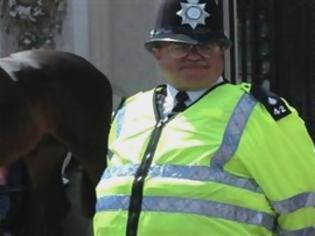 Φωτογραφία για Μειώσεις μισθών σε αστυνομικούς που είναι... υπέρβαροι!