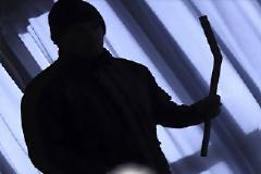 Τους έδεσαν με μονωτική ταινία