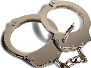 Φωτογραφία για Δε το χωράει ο νους...Αλβανοί πλαστογραφούσαν, έκλεβαν, λήστευαν...