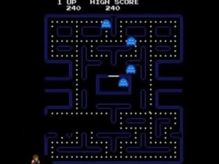 Φωτογραφία για VIDEΟ: Όταν ο Τσακ Νόρις παίζει Pac Man!