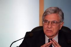 ΤΑΣΟΣ ΓΙΑΝΝΙΤΣΗΣ: ΝΑ ΑΡΘΟΥΝ ΟΛΕΣ ΟΙ ΑΝΙΣΟΤΗΤΕΣ