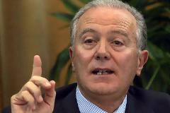 ΠΡΟΒΟΠΟΥΛΟΣ: ΤΟ 2009 ΕΙΧΑ ΕΝΗΜΕΡΩΣΕΙ ΠΑΠΑΝΔΡΕΟΥ ΚΑΙ ΚΑΡΑΜΑΝΛΗ ΓΙΑ ΤΟ ΕΛΛΕΙΜΜΑ