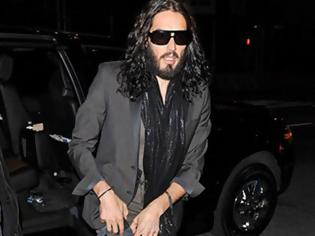 Φωτογραφία για Ένταλμα σύλληψης για τον Russell Brand