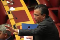 Ο Ντινόπουλος σε μια επικίνδυνη αποστολή!