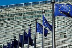 Νέες περικοπές σε μισθούς εξήγγειλε η τρόικα