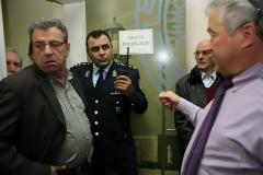 ΠΑΤΡΑ: Η Αστυνομία μπήκε στο Δημοτικό Συμβούλιο