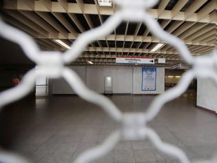 Φωτογραφία για Κλειστός από τις 13.30 ο σταθμός Πανεπιστήμιο του Μετρό