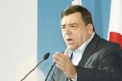 Καρατζαφέρης: Εγείρεται θέμα ποινικών ευθυνών για Καραμανλή-Παπανδρέου