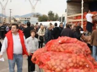 Φωτογραφία για Διανομή πατάτας και... σφαλιάρας στη Χαλκίδα