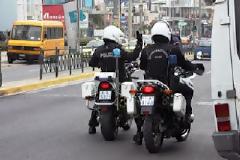 Aπείλησε και εξύβρισε αστυνομικούς