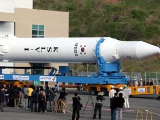 Φωτογραφία για Προσκλήσεις της Β. Κορέας για την εκτόξευση πυραύλου