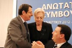 Κύπρος: Στον Ν. Αναστασιάδη το χρίσμα του υποψηφίου για τις προεδρικές εκλογές
