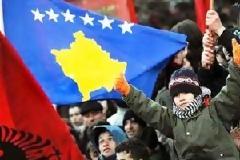 Κόσοβο: Καταδίκη της επίθεσης στην πρεσβεία της ΠΓΔΜ στην Πρίστινα