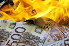 Πέφτουν κι άλλο οι μισθοί και αυξάνονται οι φόροι στο όνομα του ΔΝΤ