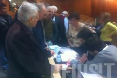 Το ΠΑΣΟΚ εκλέγει νέο αρχηγό - Αισιοδοξούν οτι οι ψηφοφόροι θα ξεπεράσουν τις 100.000