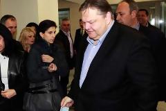 Γιατί ψηφίζουν σήμερα οι φίλοι και τα μέλη του ΠΑΣΟΚ...