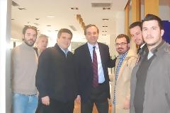 Μέρος της προεκλογικής καμπάνιας της Ν.Δ. ανέλαβε η ΟΝΝΕΔ