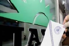 Παιρνει παράταση η εκλογική διαδικασία...
