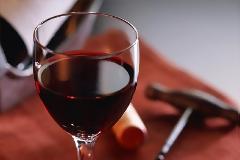 Κόκκινο κρασί για την δυσπεψία!