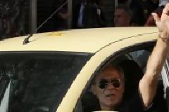 Ομογενείς από την Αυστραλία ζητούν Έλληνες οδηγούς ταξί