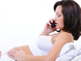 Φωτογραφία για Το κινητό στην εγκυμοσύνη προκαλεί πρόβλημα συμπεριφοράς στο παιδί