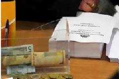 Λεφτα υπαρχουν...
