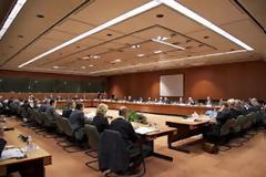 ΔΕΝ ΘΕΛΕΙ ΤΟΝ ΣΟΪΜΠΛΕ ΓΙΑ ΕΠΙΚΕΦΑΛΗΣ ΤΟΥ EUROGROUP Ο ΟΛΑΝΤ