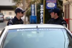 Άγριος καβγάς μεταξύ αλλοδαπών με θύμα έναν -κατά λάθος - πυροβολημένο Έλληνα