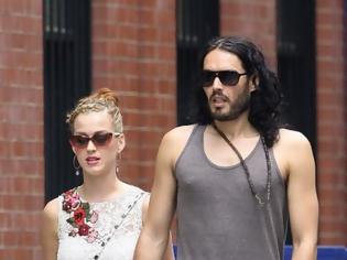 Φωτογραφία για K.PERRY: Το μήνυμα στον Russell Brand