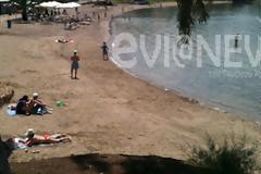Χαλκίδα: Ανέβηκε η θερμοκρασία, γέμισε η παραλία