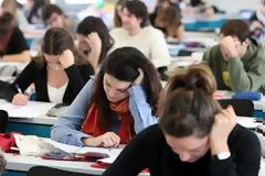 Αναγνώστης αναφέρεται στις Πανελλήνιες του 2012 και στα ΜΜΕ
