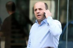 Γ.ΑΛΑΦΟΥΖΟΣ: Προκαλούνται οι Θεοί