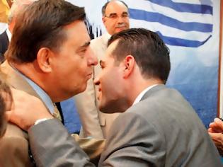 Φωτογραφία για ΛΑ.Ο.Σ: Όποιος αποχωρήσει θα φάει κλοτσιές και μπουνιές [βίντεο]