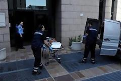 Πέταξε τα 2 του παιδιά από το παράθυρο και αυτοκτόνησε!