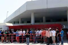 ΟΥΡΕΣ ΣΤΑ ΕΚΔΟΤΗΡΙΑ ΤΟΥ ΣΕΦ...
