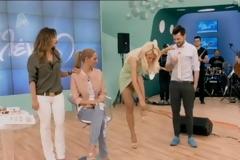 Το upskirt της Μενεγάκη (Photo)