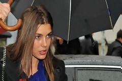 Συγκεντρώνει πάνω της τα βλέμματα η Charlotte Casiraghi
