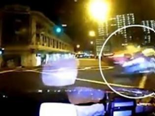 Φωτογραφία για Συγκλονιστικό βίντεο από θανατηφόρα σύγκρουση Ferrari με ταξί!