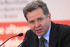 Παραμένει στην Ελλάδα ο Τόμσεν - Τέλος στα σενάρια αντικατάστασης του από το ΔΝΤ