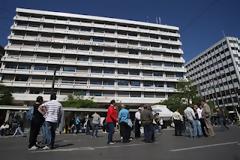 ΣΤΑ 9,1 ΔΙΣ. ΕΥΡΩ ΤΟ ΕΛΛΕΙΜΑ ΤΟΥ ΠΡΩΤΟΥ ΤΕΤΡΑΜΗΝΟΥ