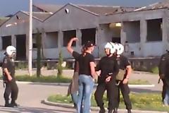 Επεισόδια ΤΩΡΑ στην Πάτρα για αντίποινα της δολοφονίας 29χρόνου!!! Κάτοικοι πολιορκούν κτίριο με λαθρομετανάστες..