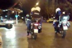 Πάτρα: Χτύπησαν αστυνομικό και πήραν τη μηχανή του!