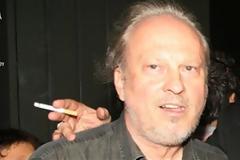 «Δεν γνωρίζω ποιο τραγούδι θα μας εκπροσωπήσει και δεν με νοιάζει»