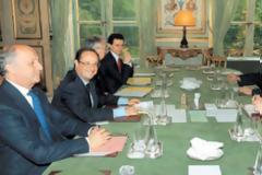 Ο Βενιζέλος βγήκε στην Ευρώπη για να αντιμετωπίσει τον Τσίπρα