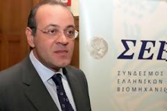 ΣΕΒ: Προτείνουμε την κατάργηση της μείωσης στον κατώτατο και την μετενέργεια!