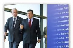 Γραπτή στήριξη Μπαρόζο για παραμονή της Ελλα΄δας στο Ευρώ
