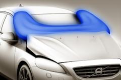 Volvo: Στάνταρ ο αερόσακος πεζών στο V40